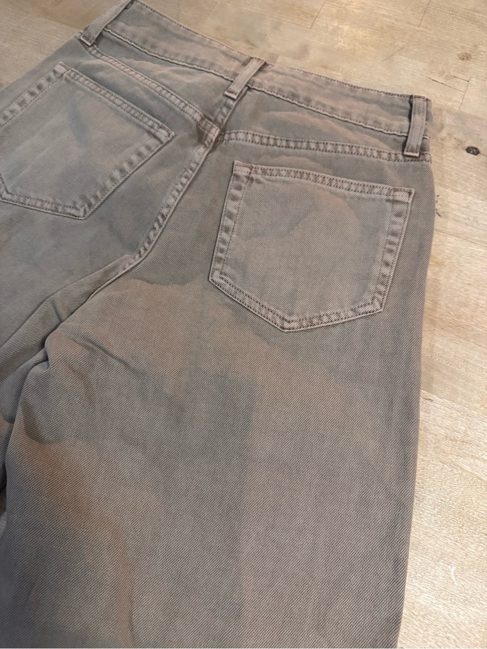 L'AGENCE Liora High-Rise Wide-Leg ankle khaki Jean - Picture 10 of 11